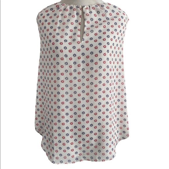 Ann Taylor Factory Tops - New Ann Taylor sleeveless white top red and blue geo print small